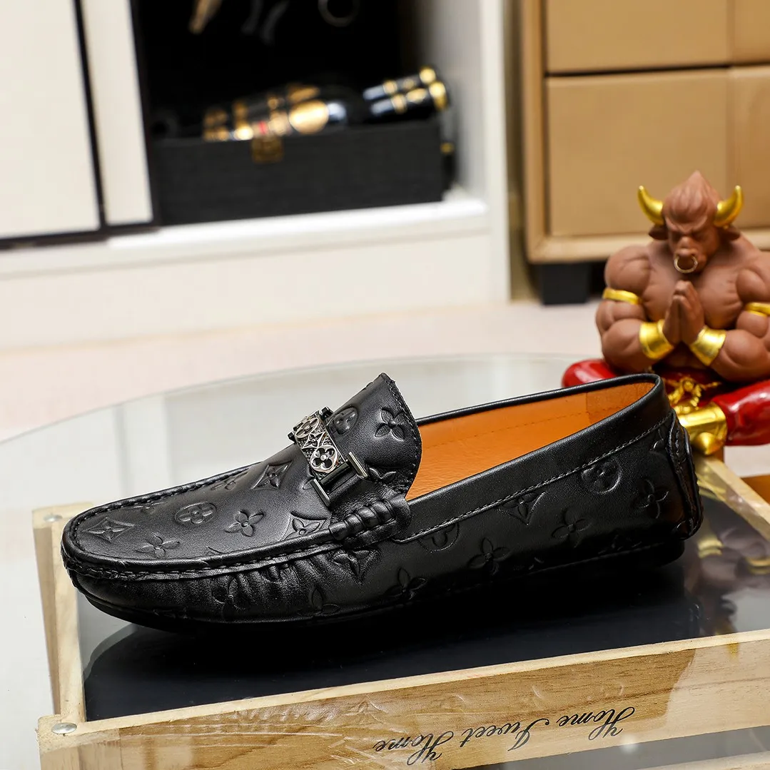 Men's shoes 💰360 💰 LV Louis Vuitton's top-quality Peaches men's shoes 💯Original copy of the official website, the upper is made of imported official website 1:1 material ❌Italian 🇮🇹 cowhide surface, imported pigskin lining. It’s definitely not made with ordinary craftsmanship, it’s the model used by celebrities! The factory’s craftsmanship is designed to create the most perfect shoes for trendy men! Colors available! 38-45 yards
